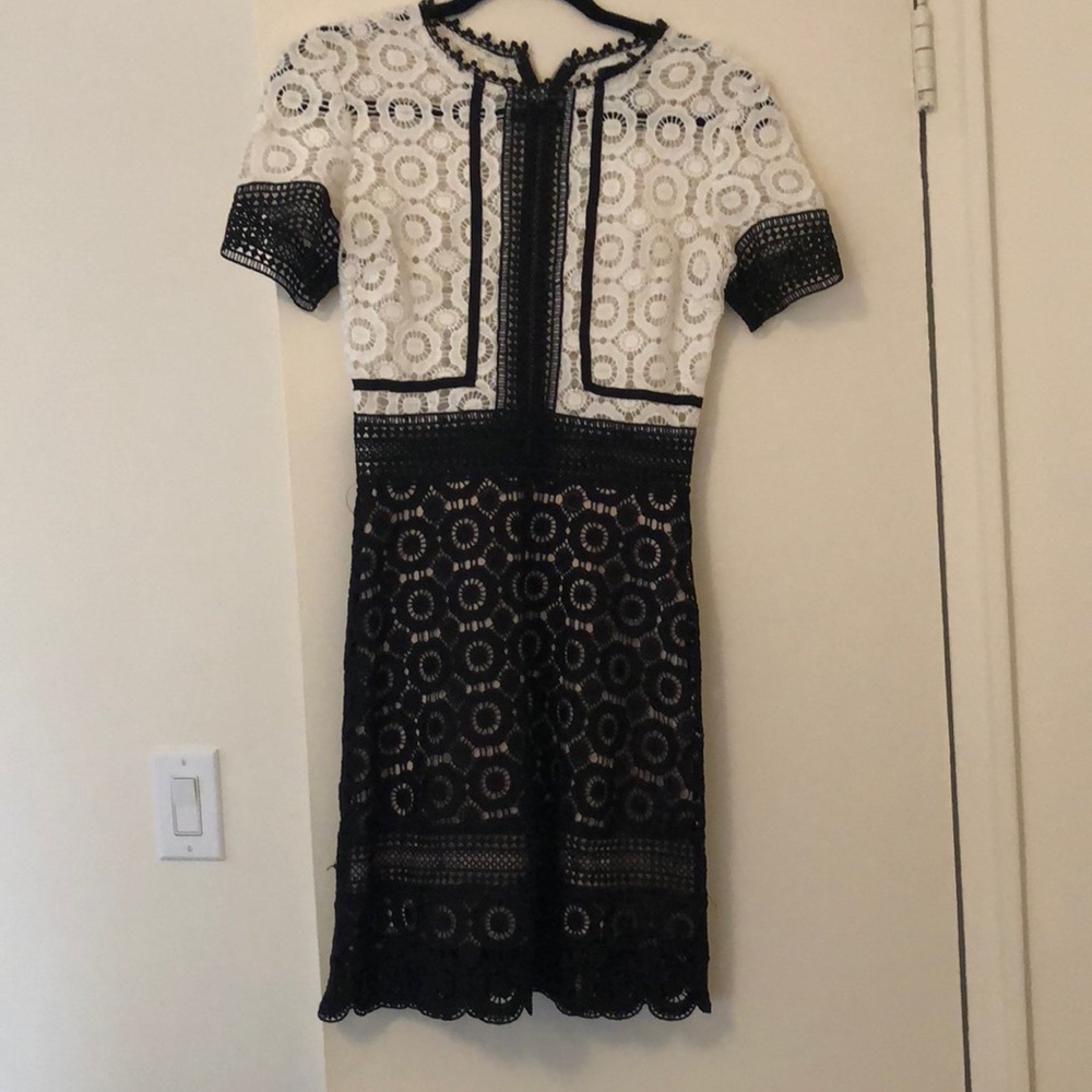 AQUA Lace black and White mini dress